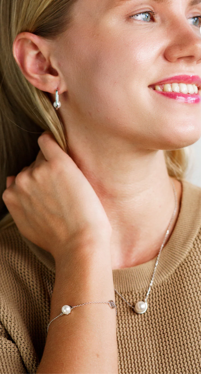 Georgini ADAGIO Crescent Nine-2-Five Pearl Necklace