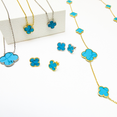 Small Turquoise Clover necklace