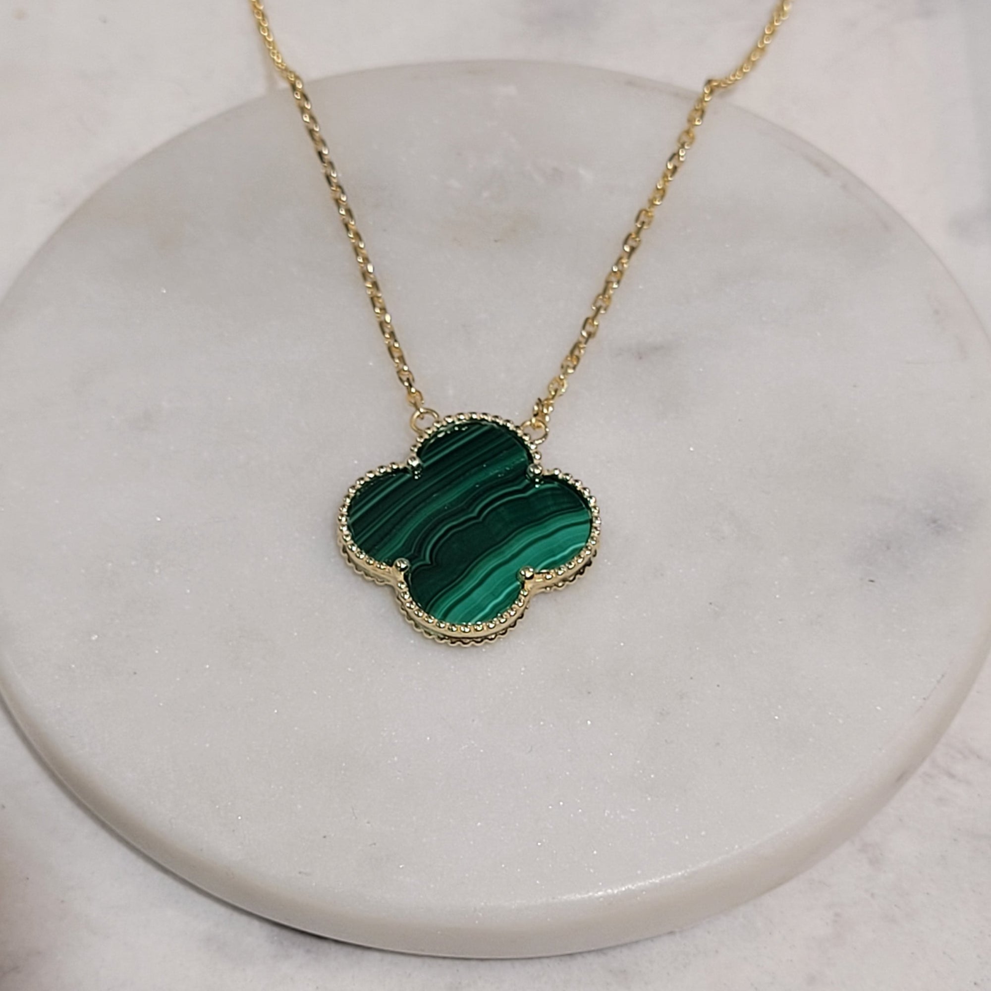 送税込【CRAFTD London】Malachite Clover Stone Necklace(2色) 送税込【CRAFTD London】Malachite Clover Stone Necklace(2色