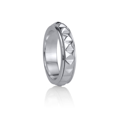 CHARISMA Meditation Ring